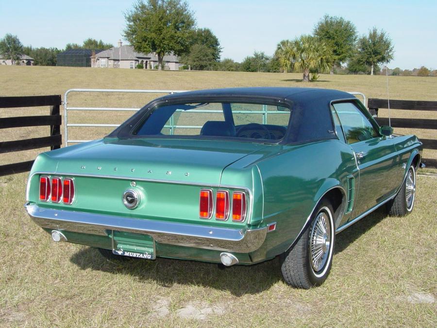  Ford Mustang 1969 года  (фото 14 из 23)